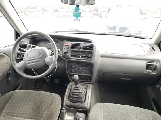 2004 Suzuki Vitara V6 LX