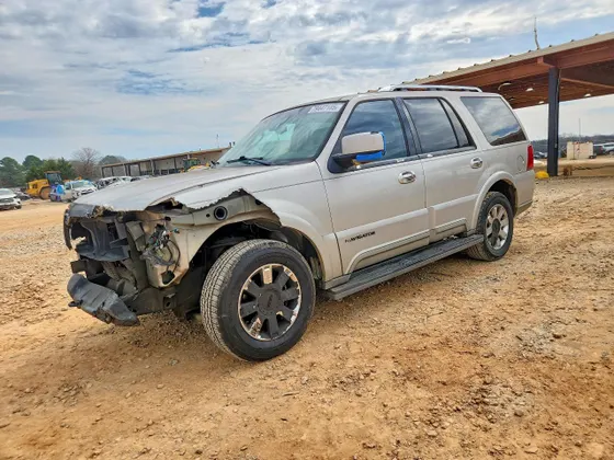 2003 Lincoln Navigator Ultimate