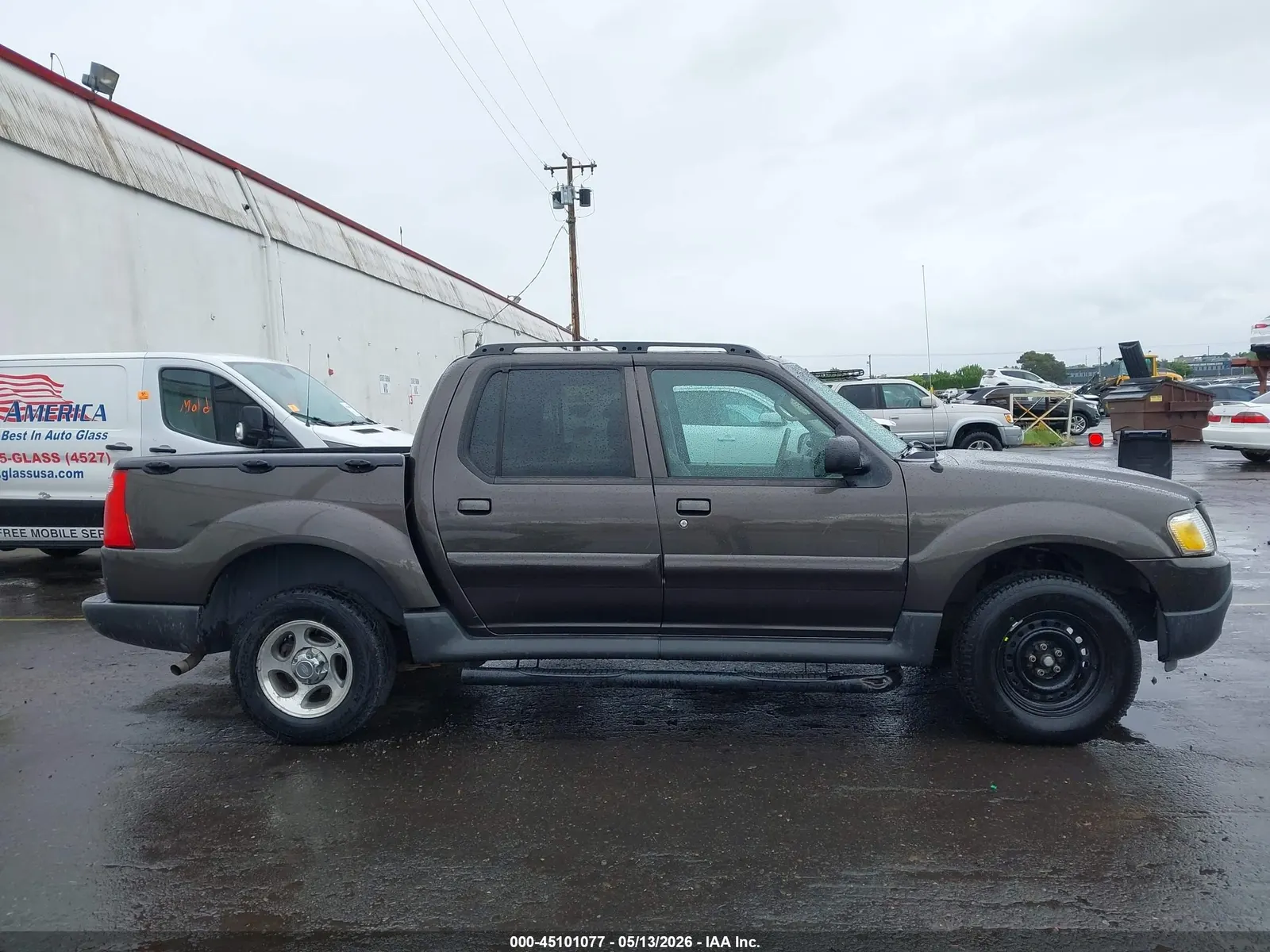 2005 Ford Explorer Sport Trac XLS