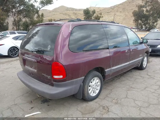 1999 Plymouth GRAND VOYAGER SE