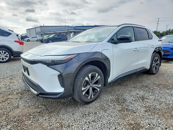 2024 Toyota bZ4X XLE