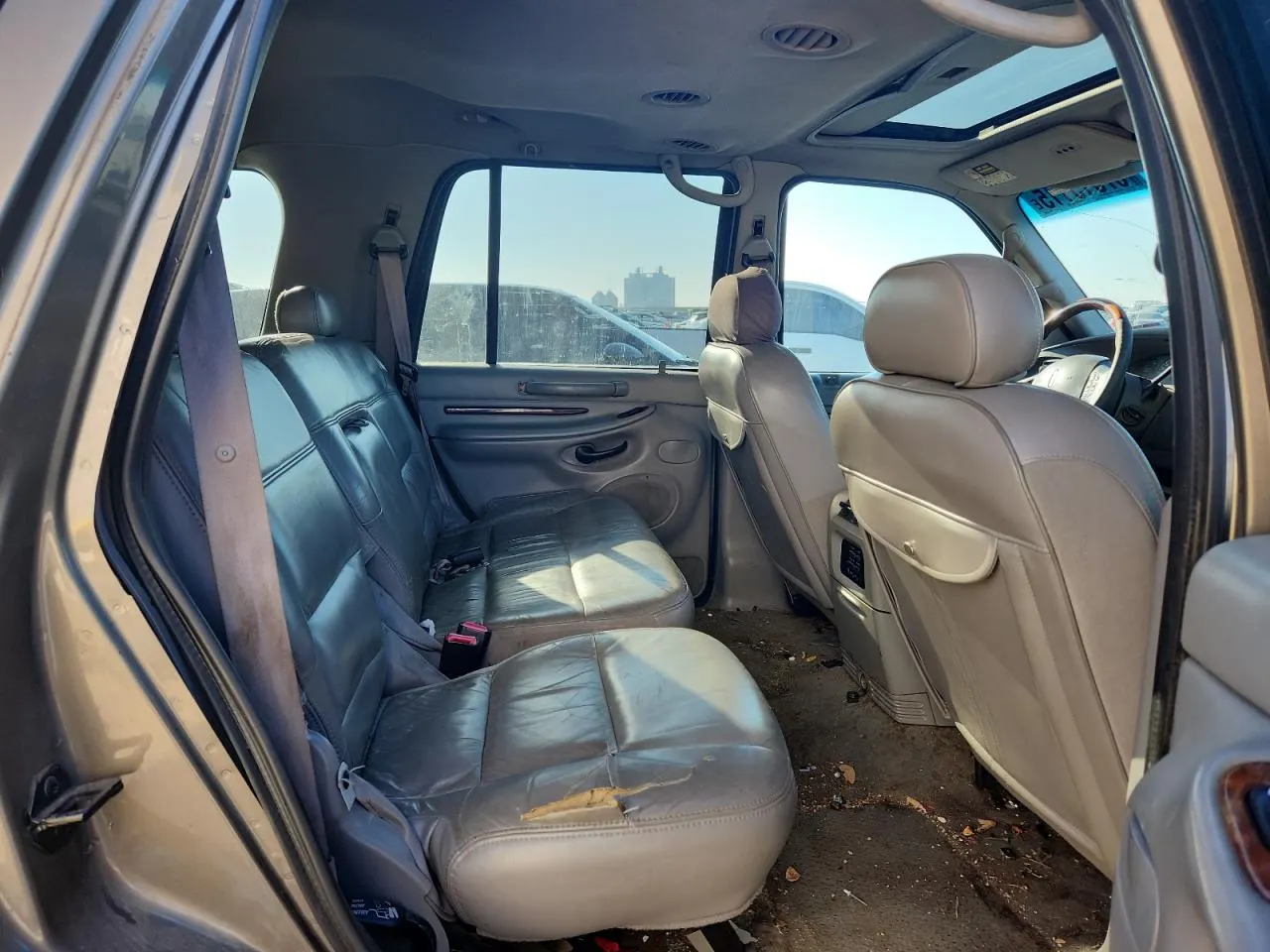 2002 Lincoln Navigator
