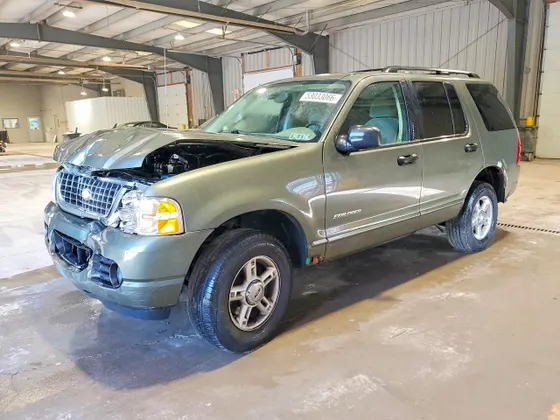 2004 Ford Explorer XLT