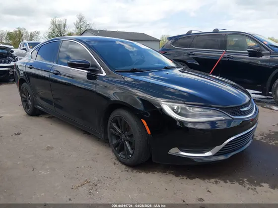 2017 Chrysler 200 Limited Platinum
