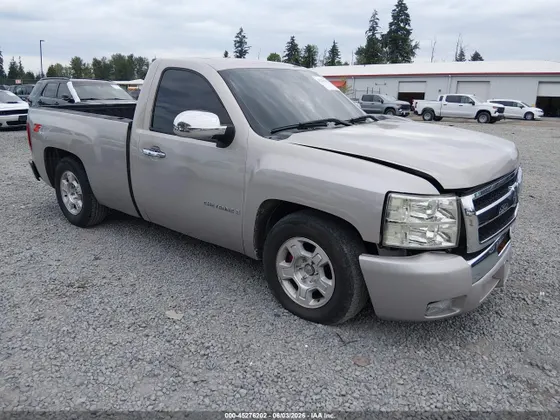 2007 Chevrolet Silverado 1500 LT w/1LT