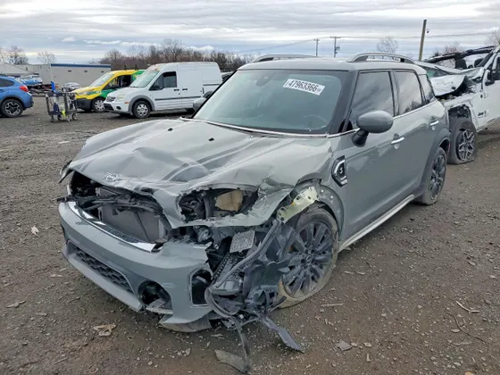 2021 MINI Countryman Cooper S
