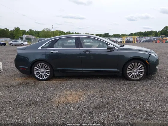 2016 Lincoln MKZ