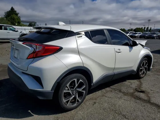 2019 Toyota C-HR LE