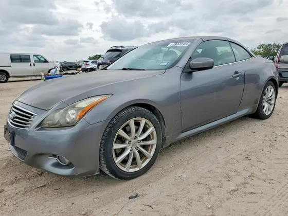 2012 INFINITI G37 Convertible