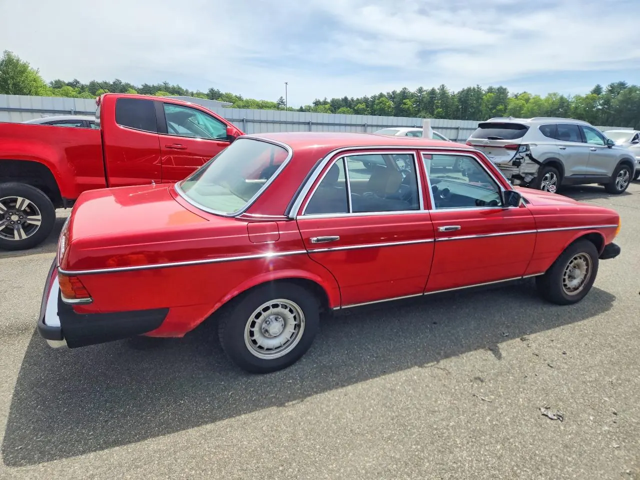 1983 Mercedes-Benz 300 Series 300D-T