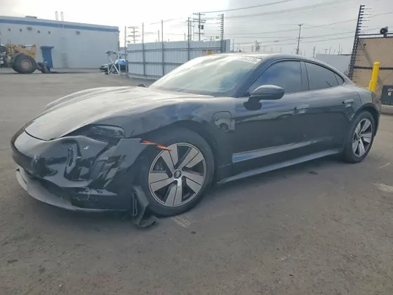 2024 Porsche Taycan