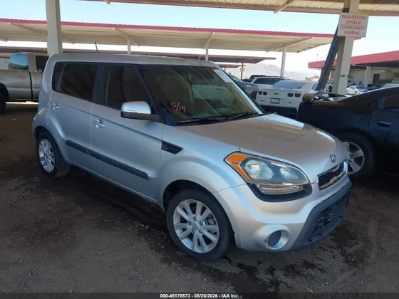 2012 Kia Soul +