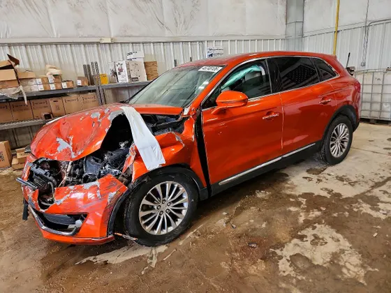 2016 Lincoln Nautilus Reserve