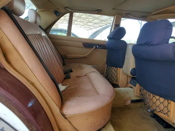 1985 Mercedes-Benz 500 Series 500SEL