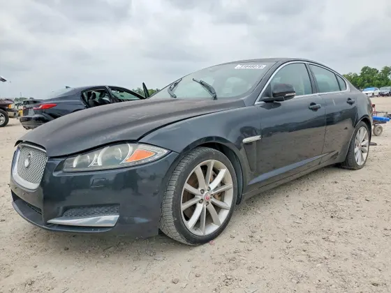 2015 Jaguar XF V6 Portfolio