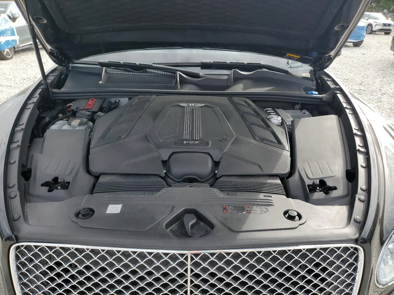 2023 Bentley Bentayga V8