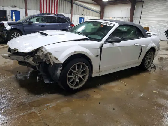 2003 Ford Mustang GT Deluxe