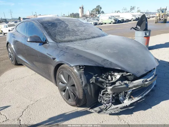 2024 Tesla Model S LONG RANGE