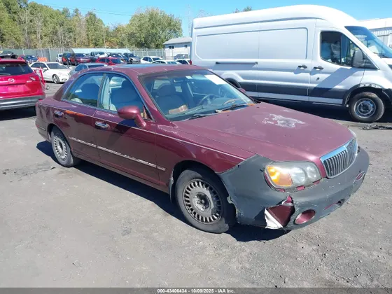 2001 Hyundai XG300 L