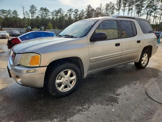 2004 GMC Envoy XUV SLT