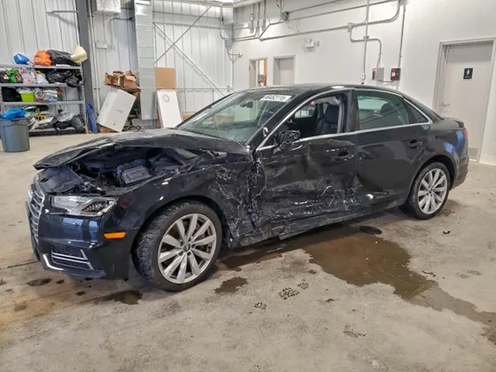 2018 Audi A4 Sedan Komfort