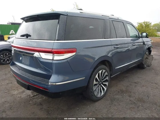 2023 Lincoln Navigator L Reserve