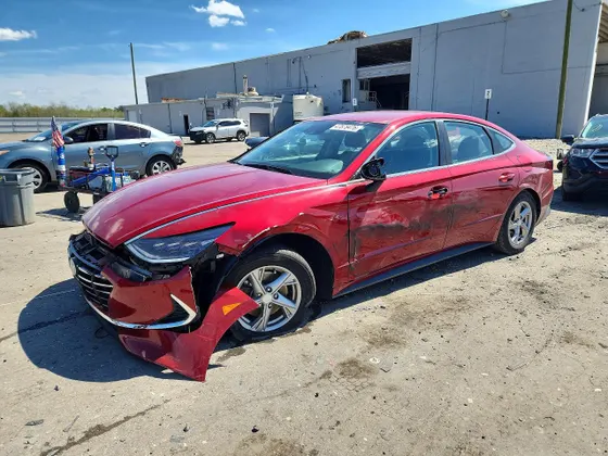 2023 Hyundai Sonata SE