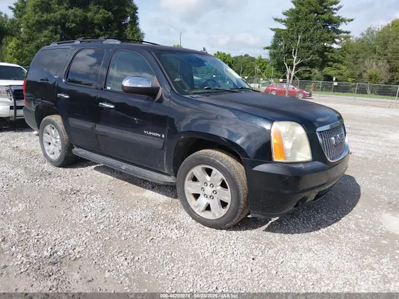 2008 GMC Yukon SLE w/3SB