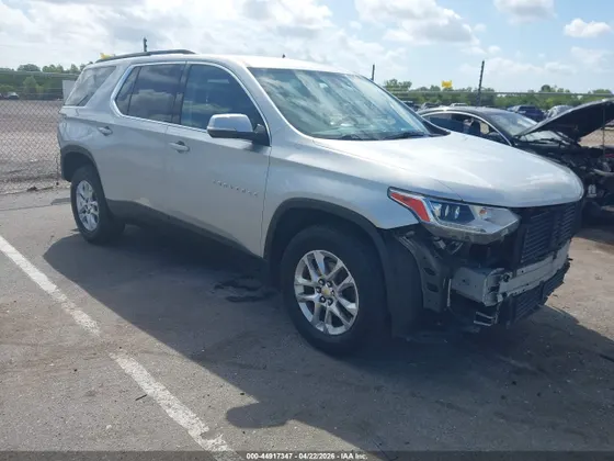 2019 Chevrolet Traverse LT Cloth