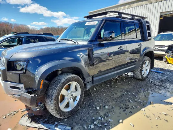 2022 Land Rover Defender SE
