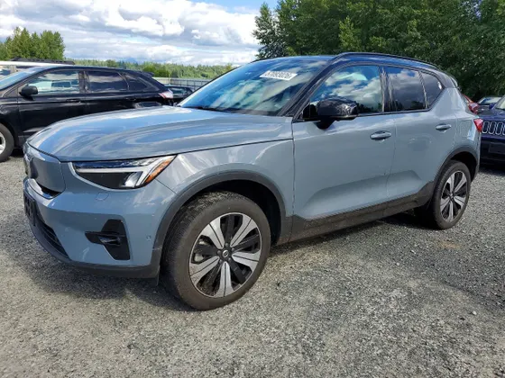 2023 Volvo XC40 Recharge Pure Electric Plus