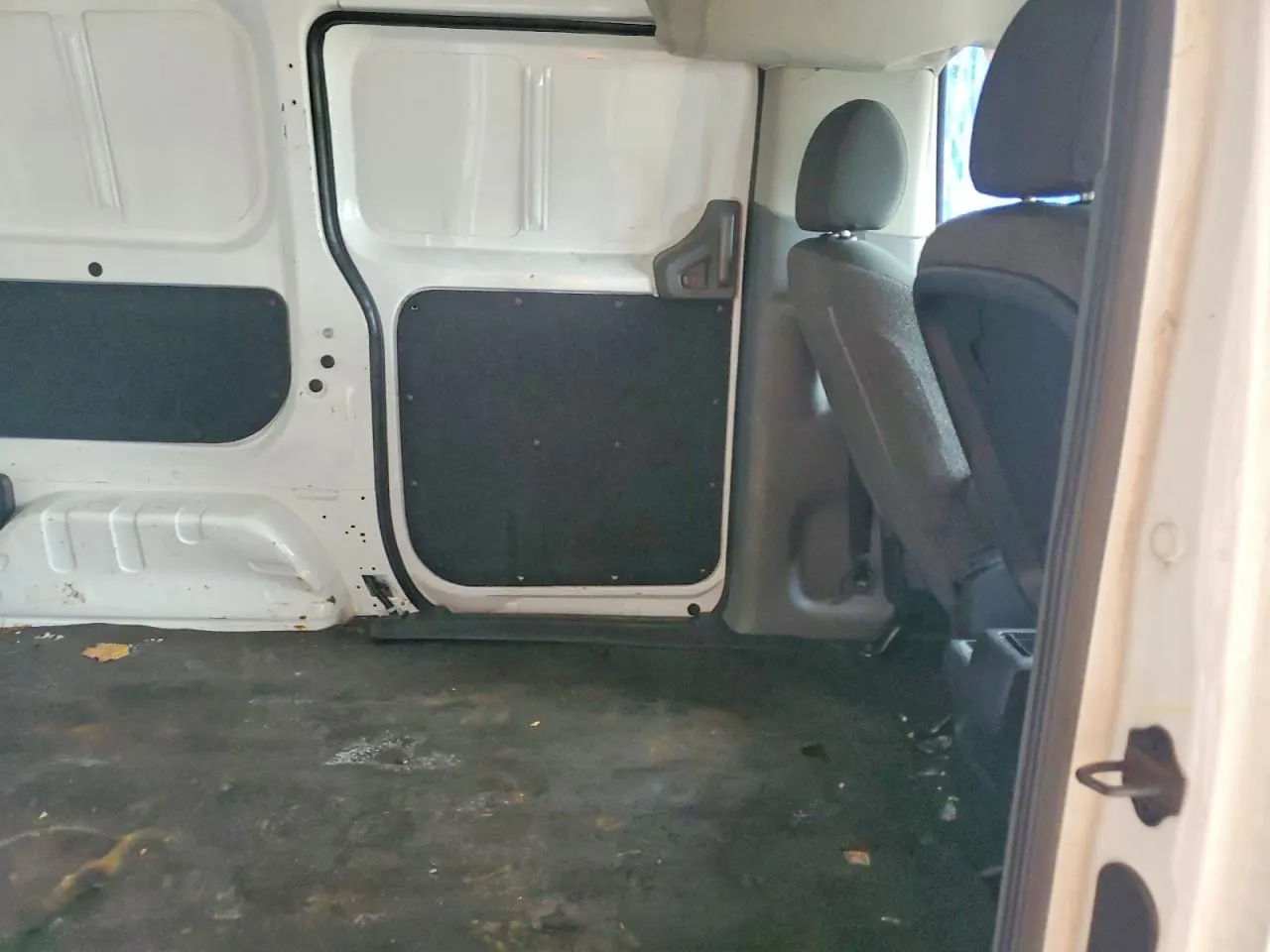 2015 Nissan NV200 SV