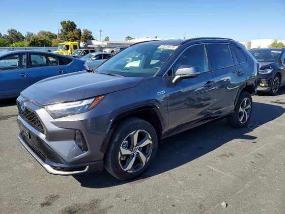 2024 Toyota RAV4 Prime SE