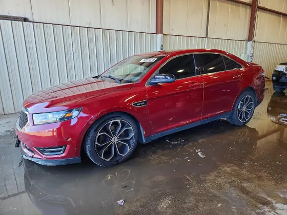 2016 Ford Taurus SHO