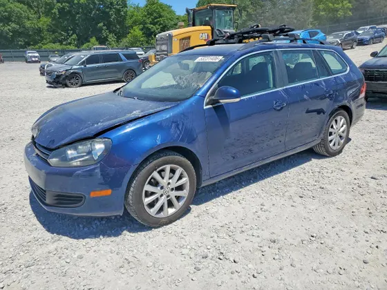 2013 Volkswagen Jetta SportWagen SE w/Sunroof