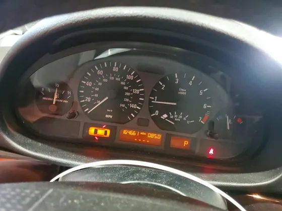 2003 BMW 3 Series 325i