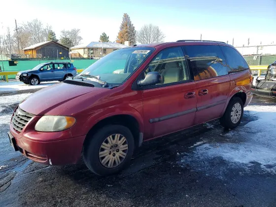 2007 Chrysler Town & Country SWB LX