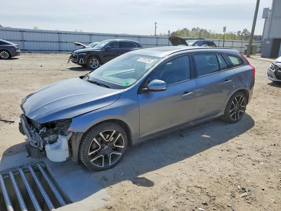2018 Volvo V60 Dynamic