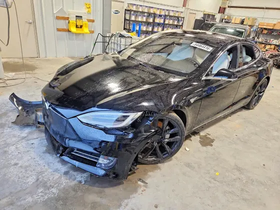 2020 Tesla Model S Long Range
