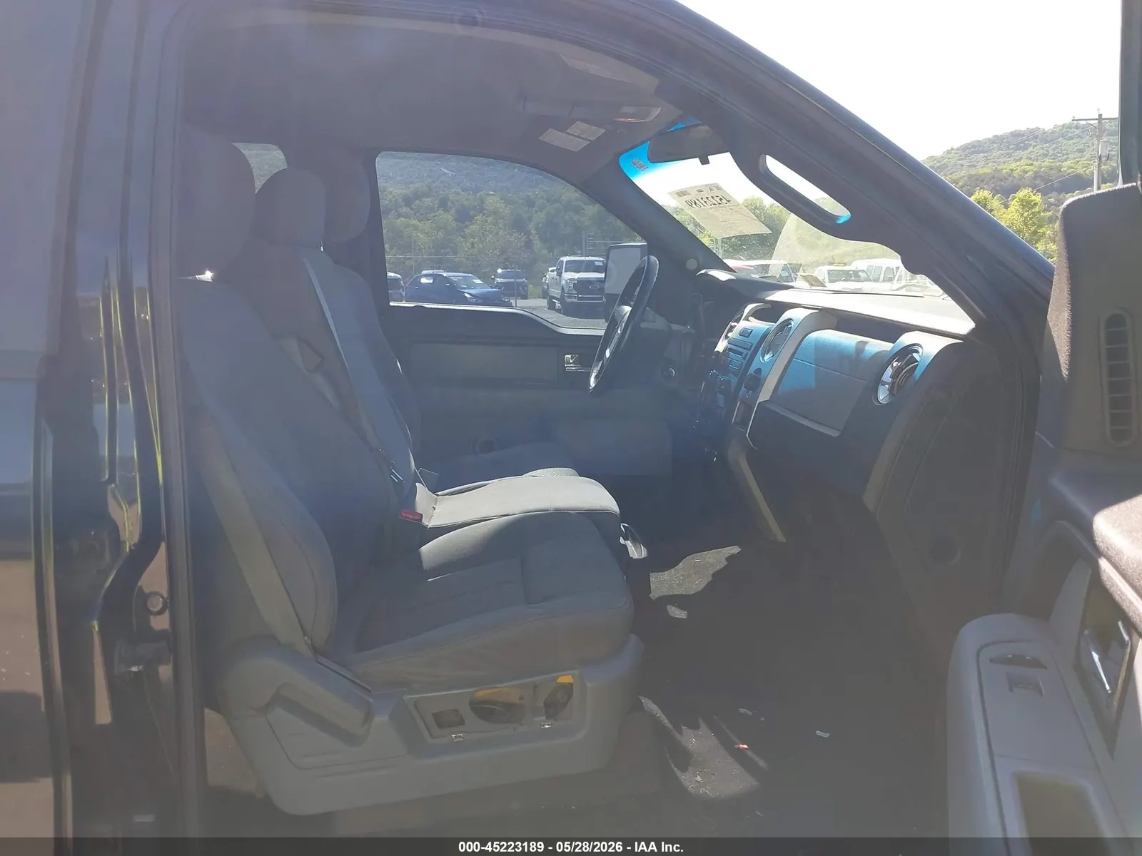 2012 Ford F-150 Platinum