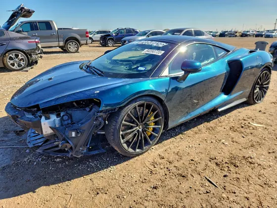 2021 McLaren GT