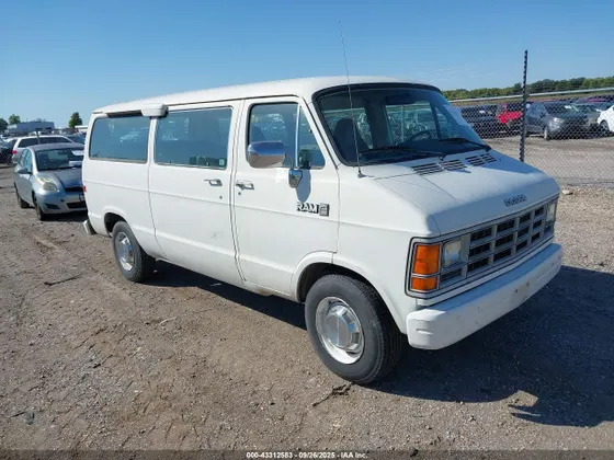 1988 Dodge RAM B350 BUS