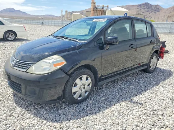 2007 Nissan Versa 1.8 SL