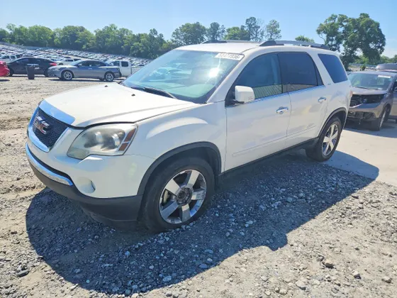 2011 GMC Acadia SLT1