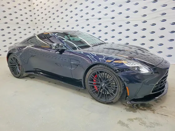 2025 Aston Martin Vantage