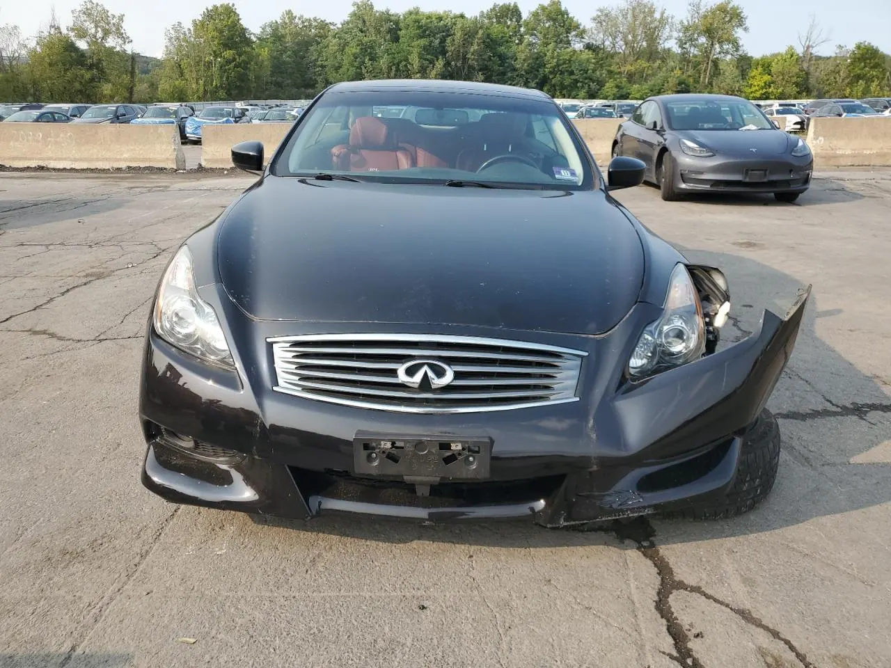 2014 INFINITI Q60 Convertible
