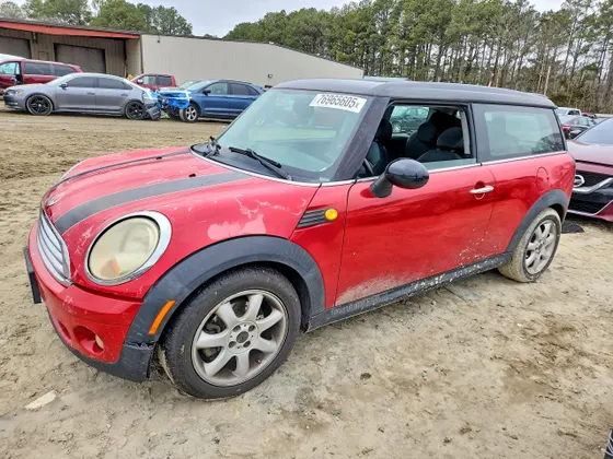 2010 MINI Cooper Clubman COOPER