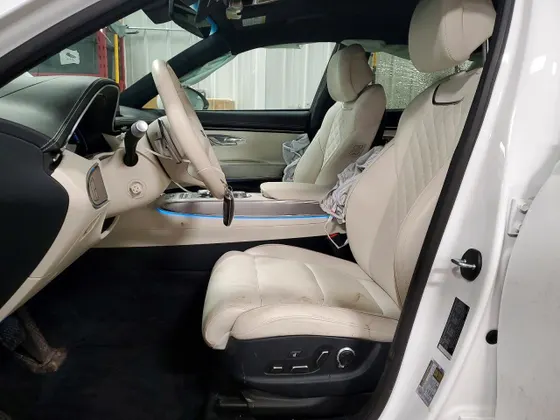 2025 Genesis Electrified GV70 Advanced