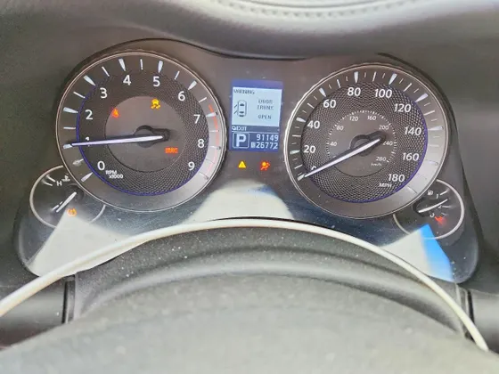 2013 INFINITI M56