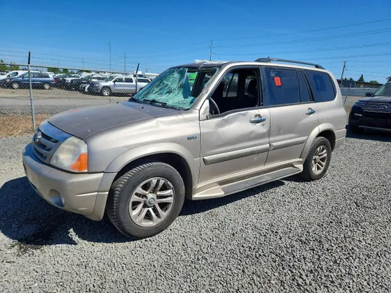 2004 Suzuki XL-7 LX
